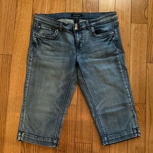 White House Black Market Blue Denim capris